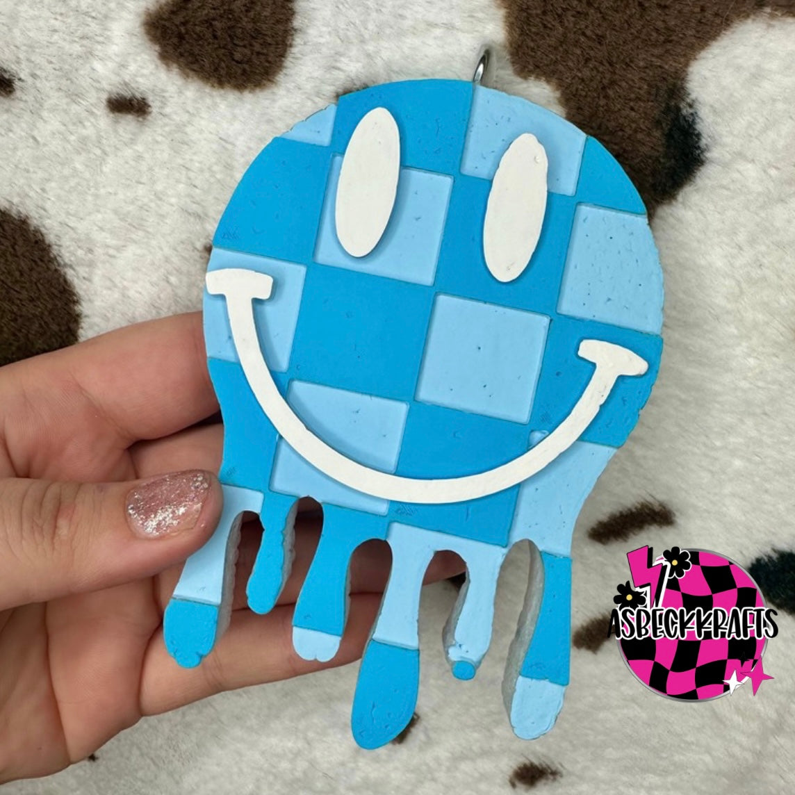 Blue checkered smiley