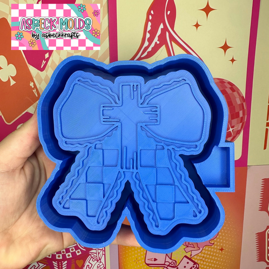 Bow with cross