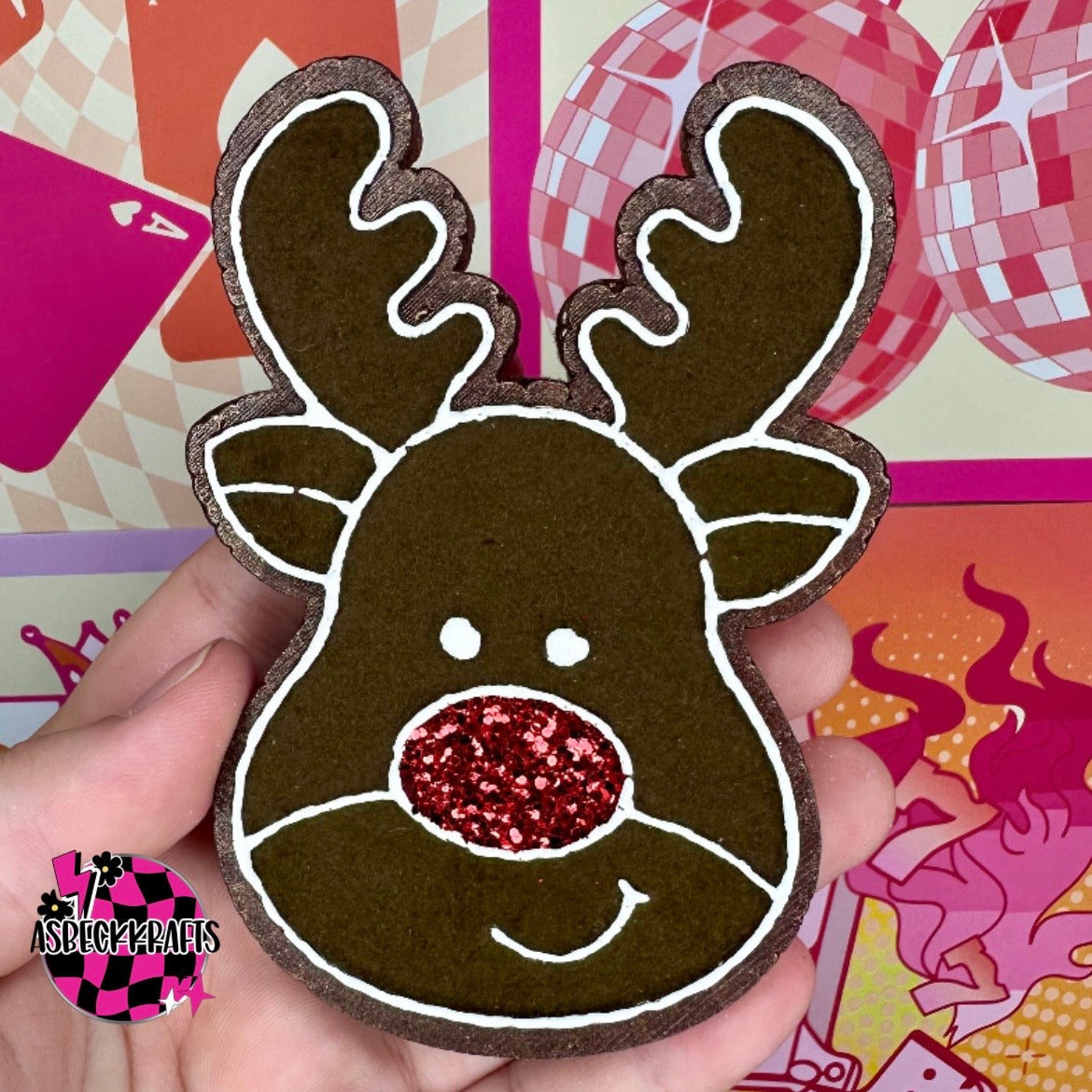 Reindeer white outline