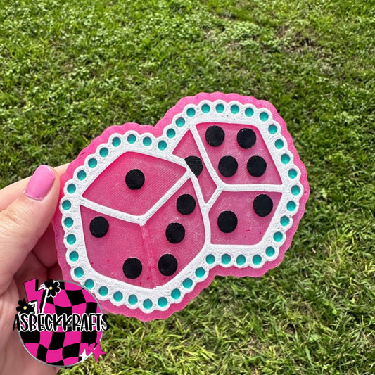 Pink dice