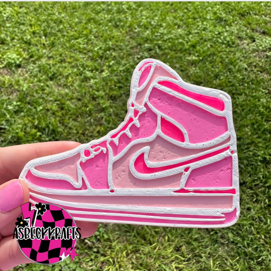 Pink shoe